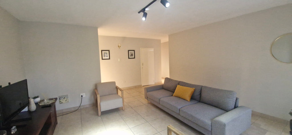 3 Bedroom Apartment,  Central Pinetown