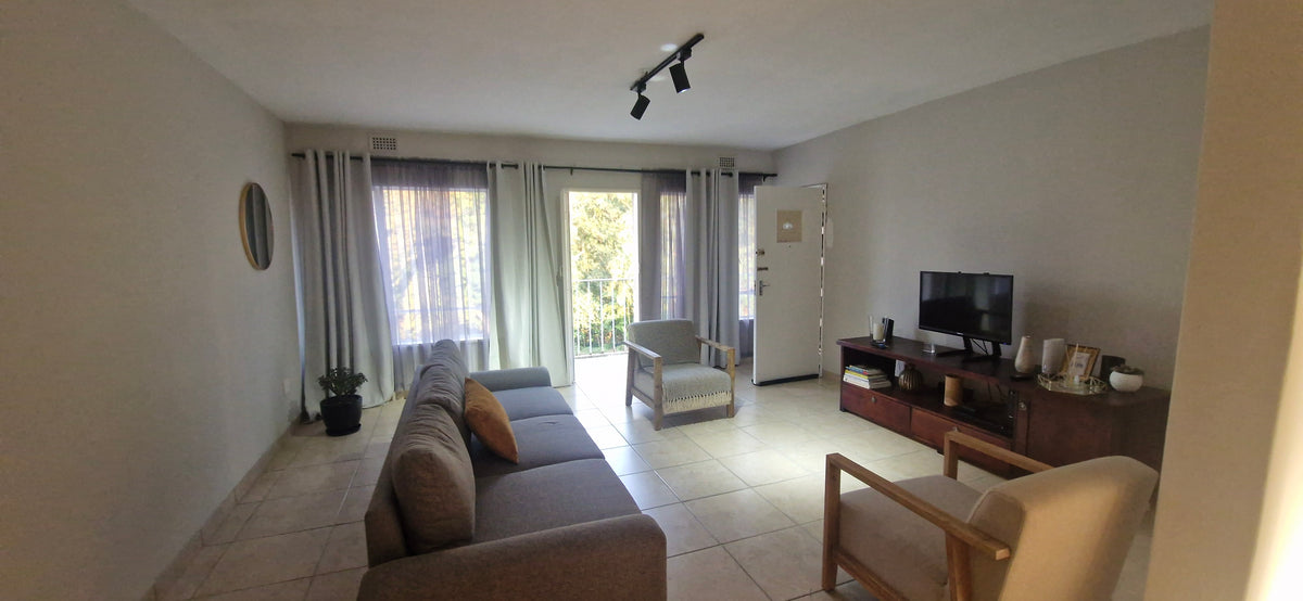 3 Bedroom Apartment,  Central Pinetown