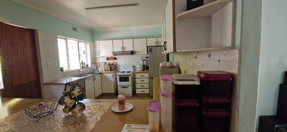 Stepless 3 Bedroom Simplex, New Germany