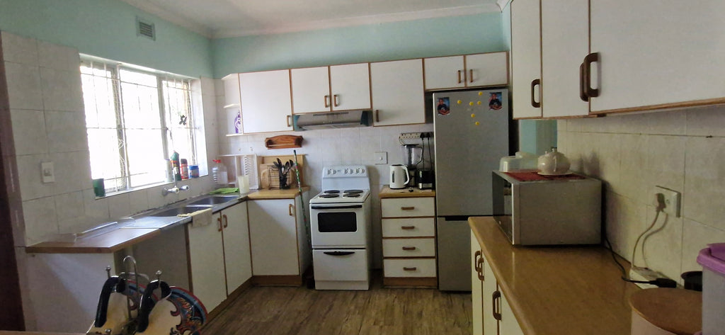 Stepless 3 Bedroom Simplex, New Germany