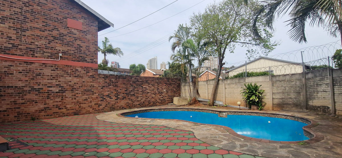 2 Bedroom Townhouse with Private Pool, Musgrave