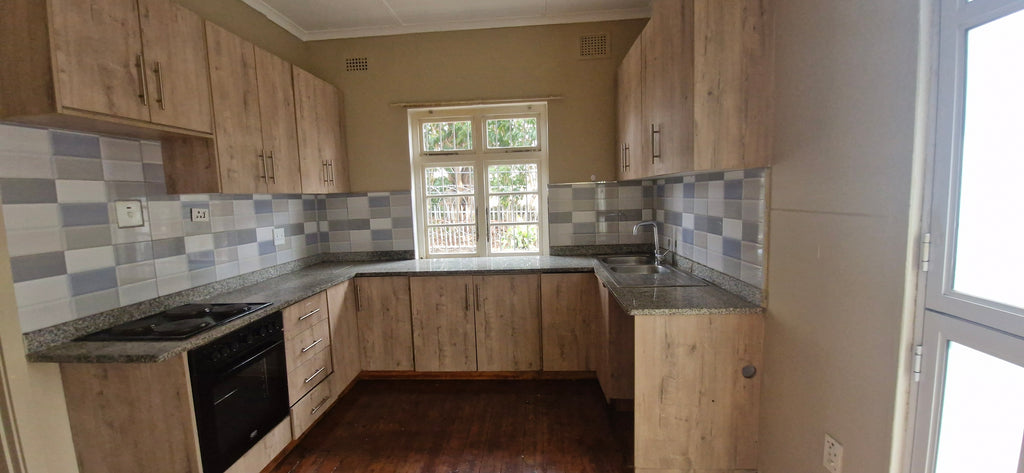 2 Bedroom Townhouse with Private Pool, Musgrave