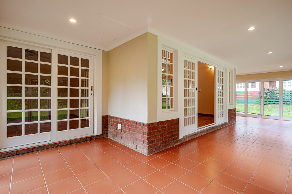 4 Bedroom Home, Manorfields, Hillcrest