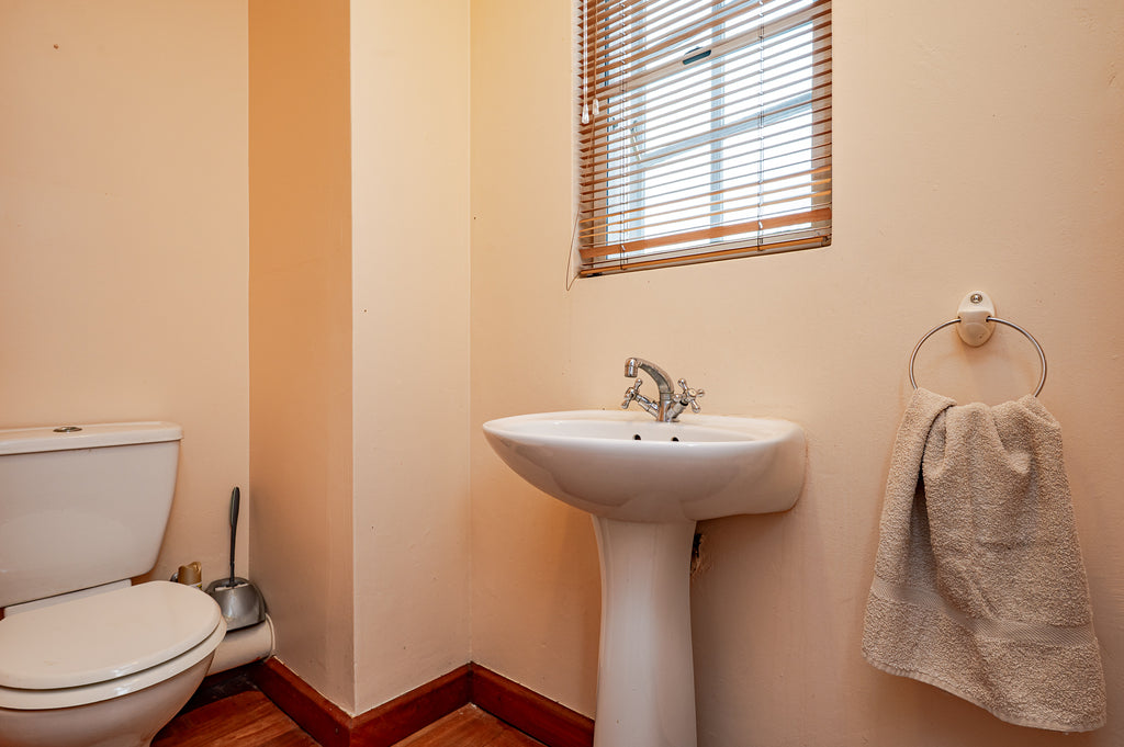 4 Bedroom Home, Manorfields, Hillcrest