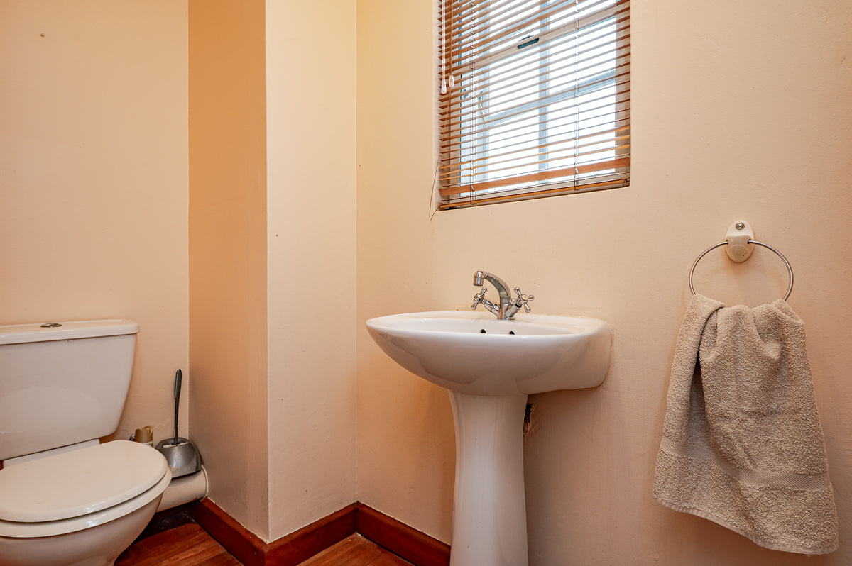 4 Bedroom Home, Manorfields, Hillcrest