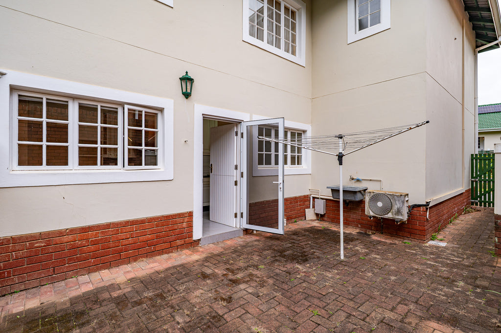 4 Bedroom Home, Manorfields, Hillcrest
