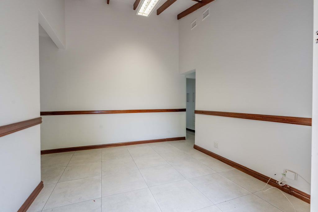 5 Bedroom Home, Hillcrest