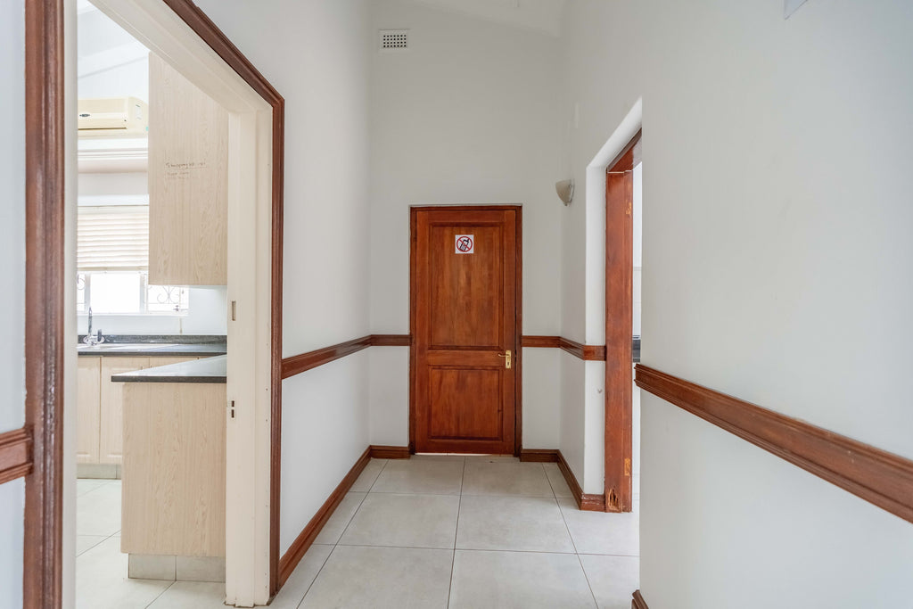 5 Bedroom Home, Hillcrest