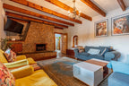 4 Bedroom home with cottage, Everton