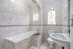 5 Bedroom Home, Hillcrest