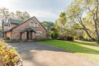 4 Bedroom home with cottage, Everton
