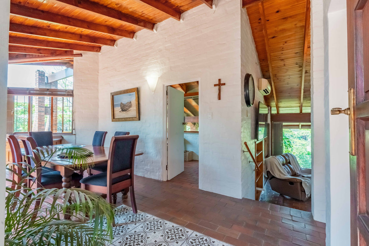 3 Bedroom Home, Forest Hills