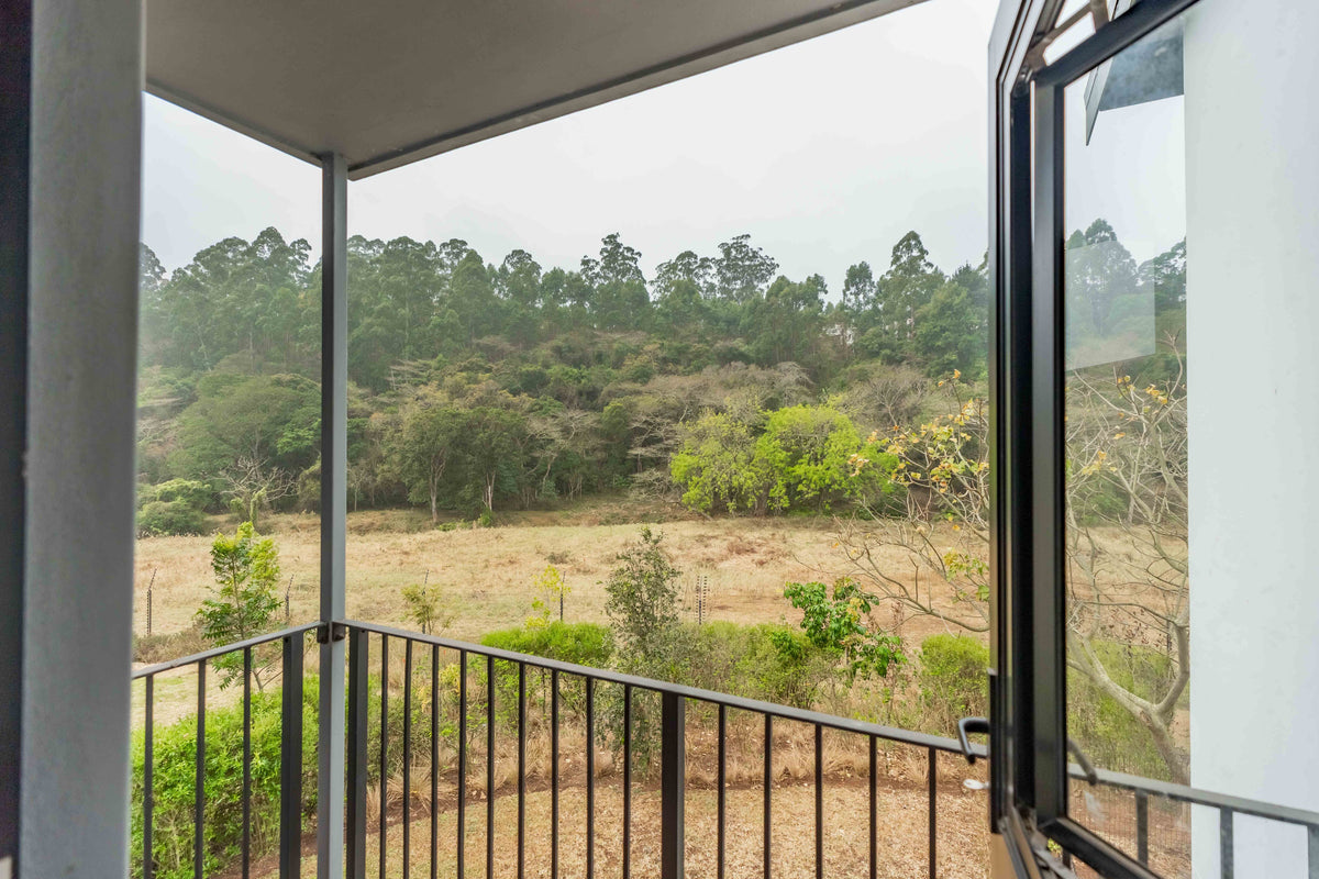 2 Bedroom Duplex, The Woods, Waterfall
