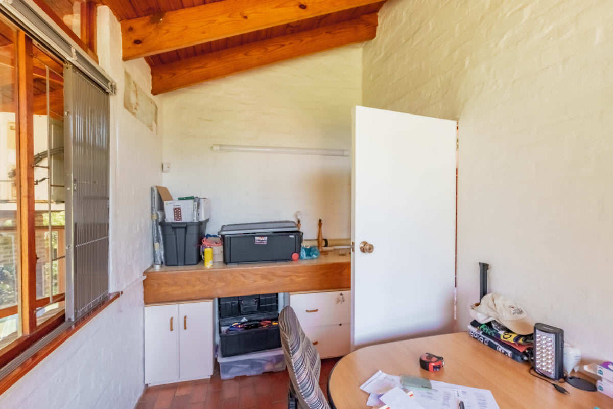 3 Bedroom Home, Forest Hills