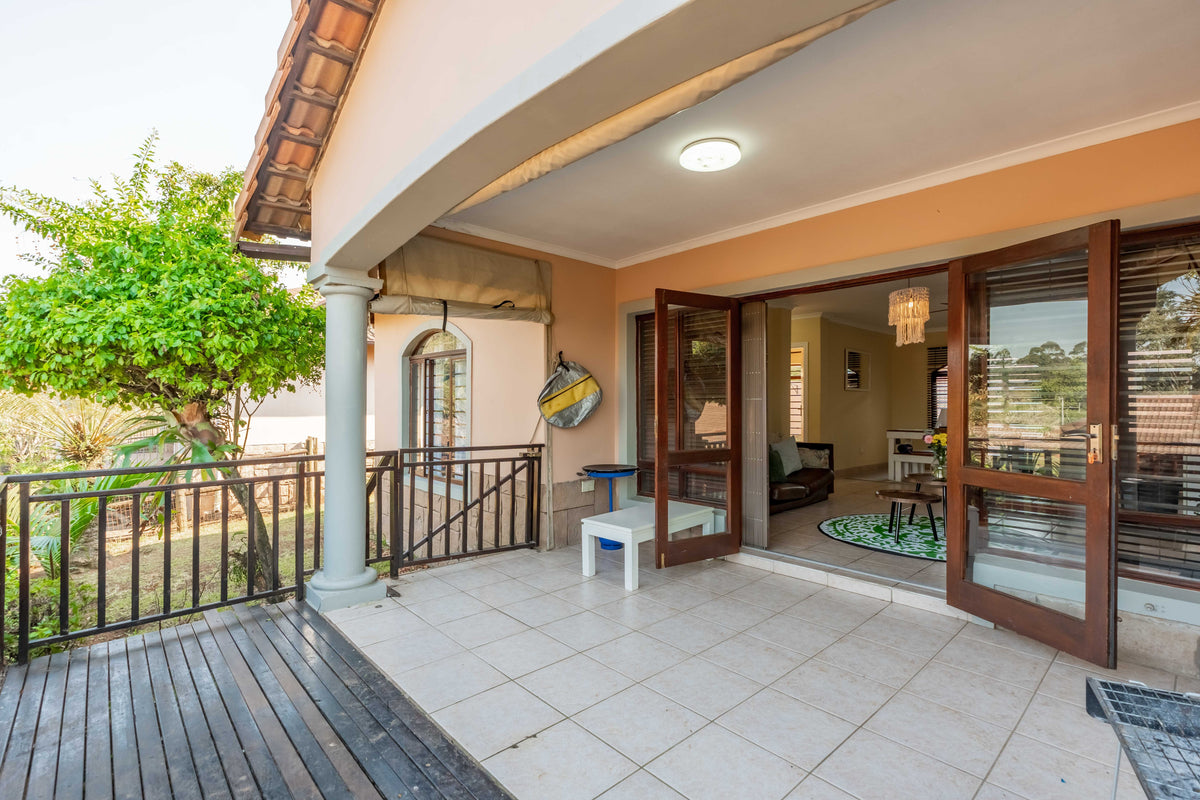 Villa Verona, Waterfall