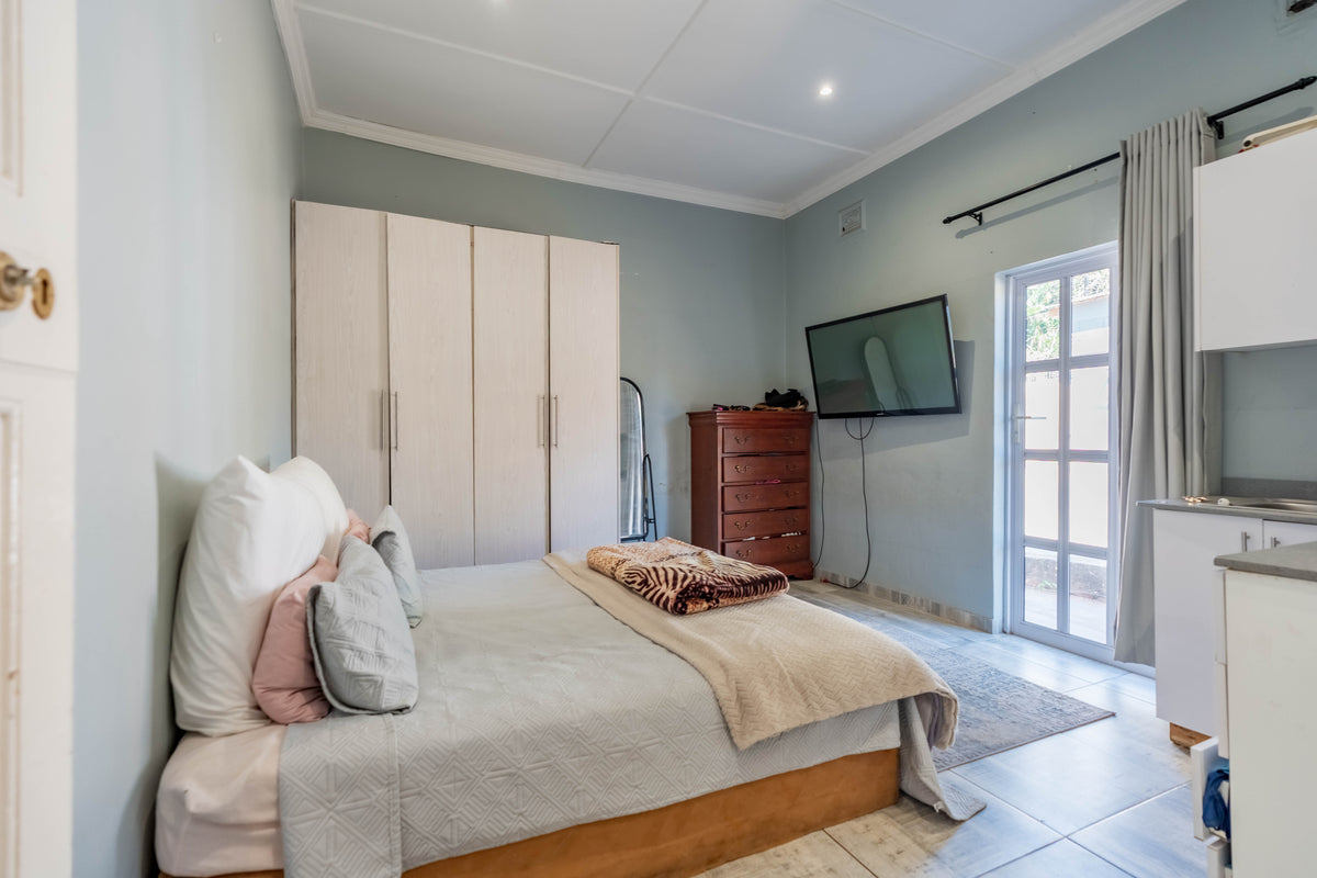 3 Bedroom home and Flatlet, Ashley