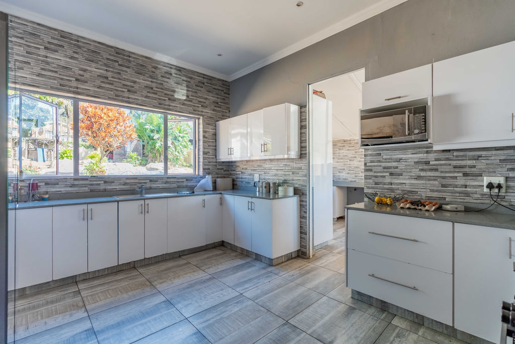 3 Bedroom home and Flatlet, Ashley