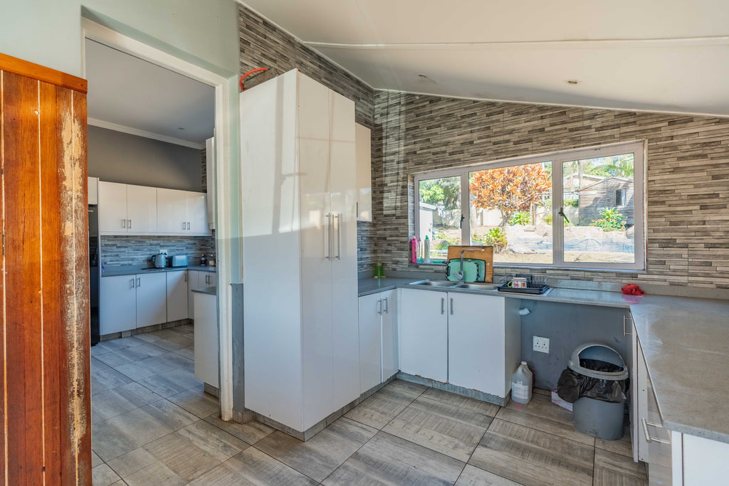 3 Bedroom home and Flatlet, Ashley