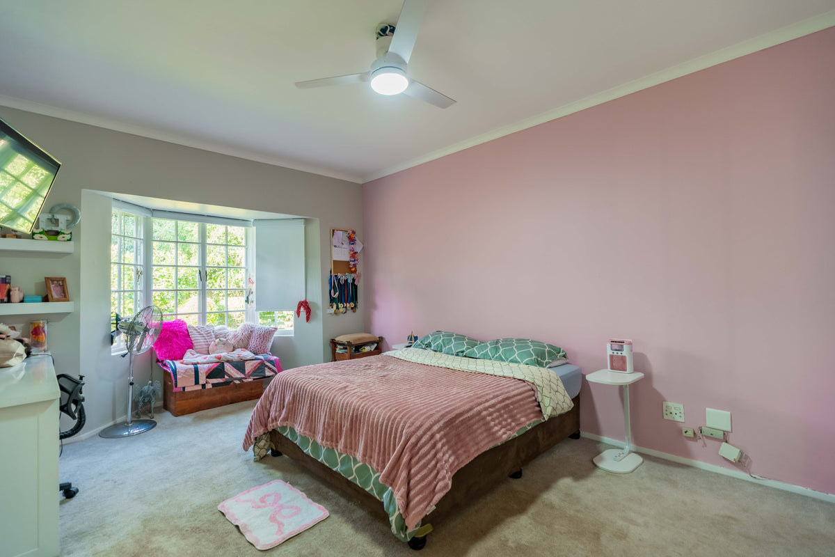 Manorfields Country Estate Simplex