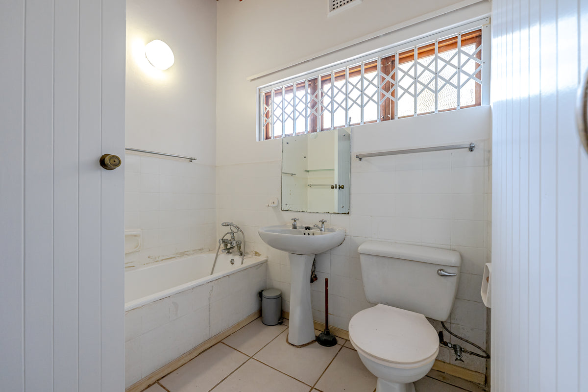 3 Bedroom Home, Kloof