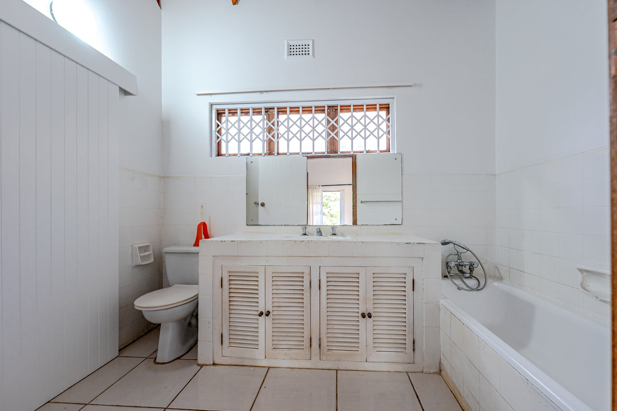 3 Bedroom Home, Kloof
