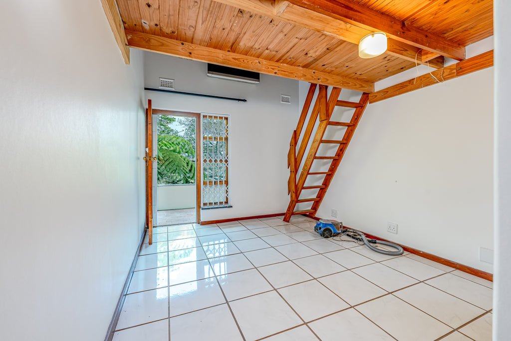 3 Bedroom Home, Kloof