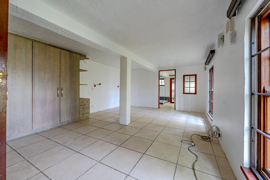 3 Bedroom Home, Kloof