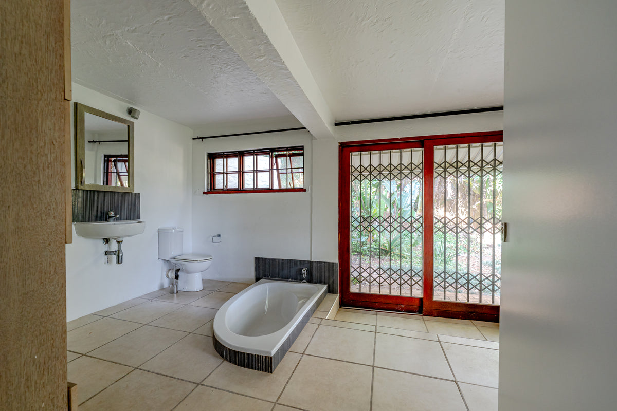 3 Bedroom Home, Kloof